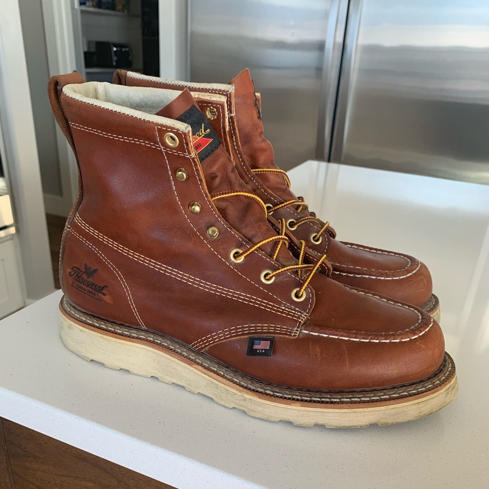 Thorogood Moc toe size 10D